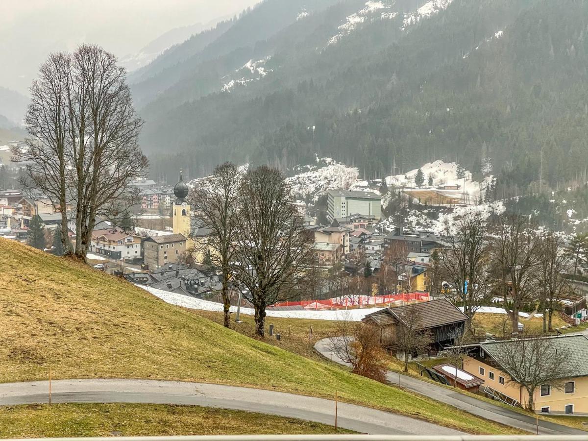 Saalbach Apartments Landhaus Bernkogel - Ski In Ski Out Ngoại thất bức ảnh